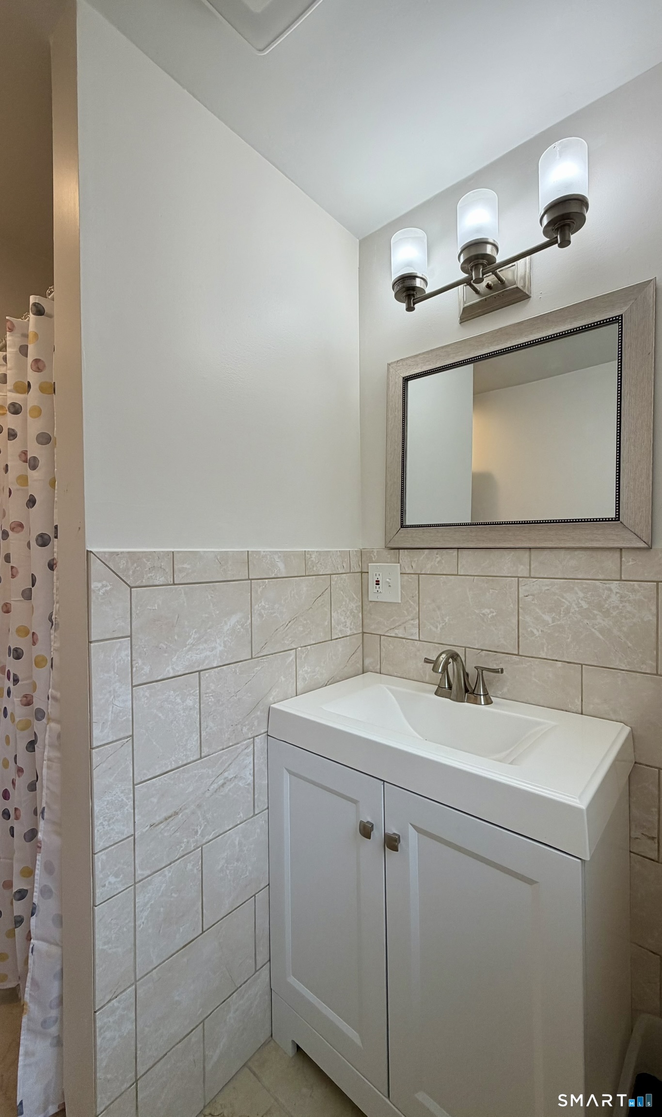 1561 Route 12 Ledyard CT 06335