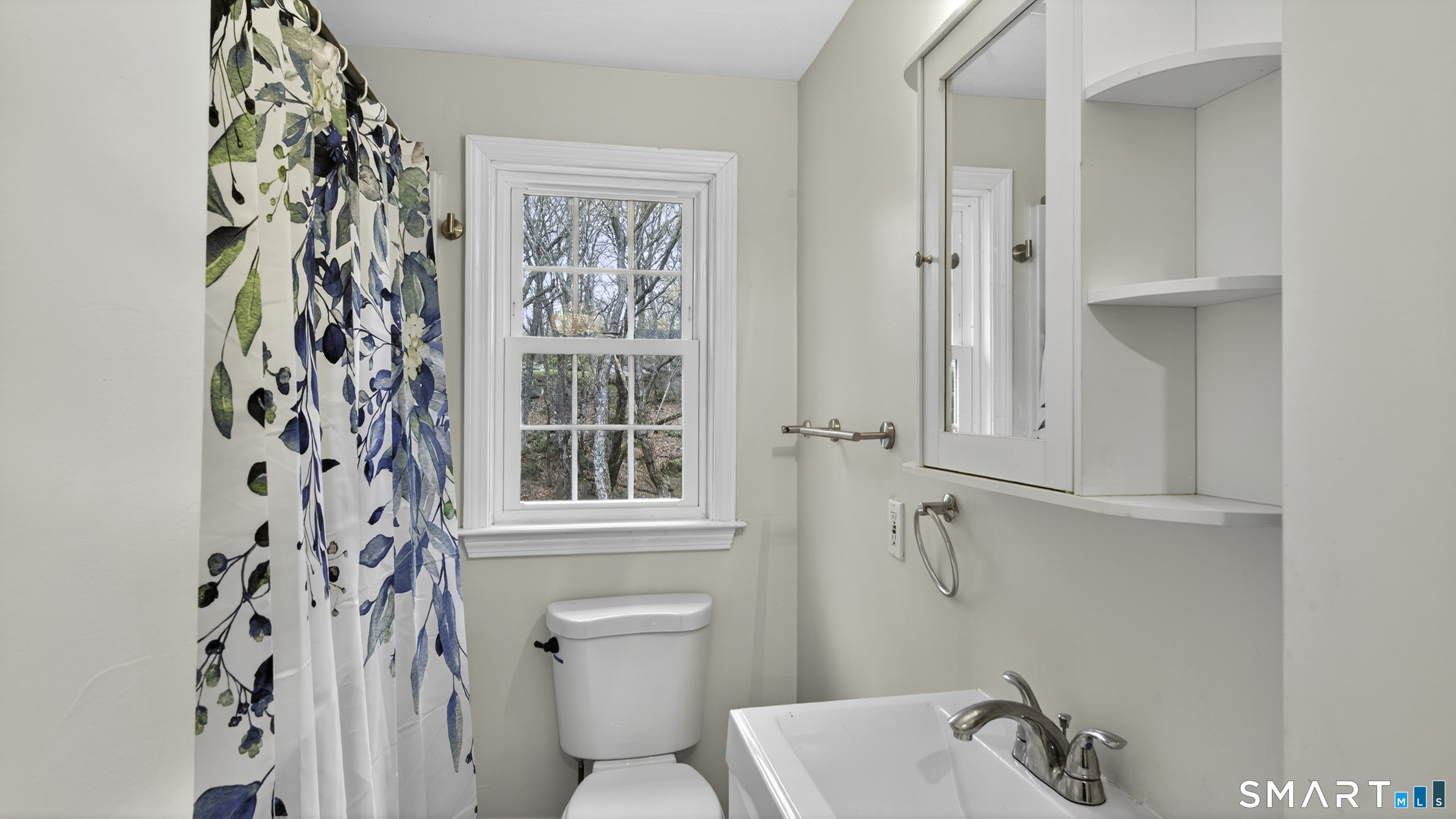 1561 Route 12 Ledyard CT 06335