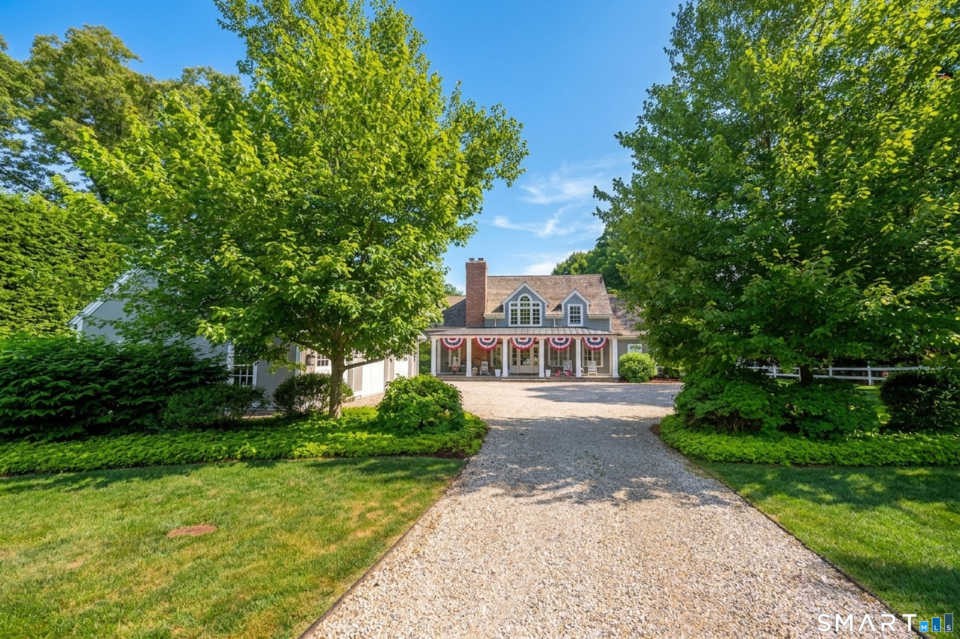 19 Riverview Street Essex CT 06426