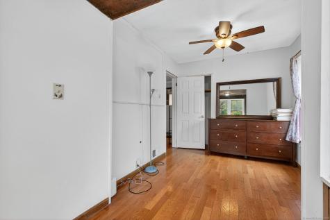 17 Bevin Boulevard East Hampton CT 06424