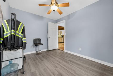 17 Bevin Boulevard East Hampton CT 06424