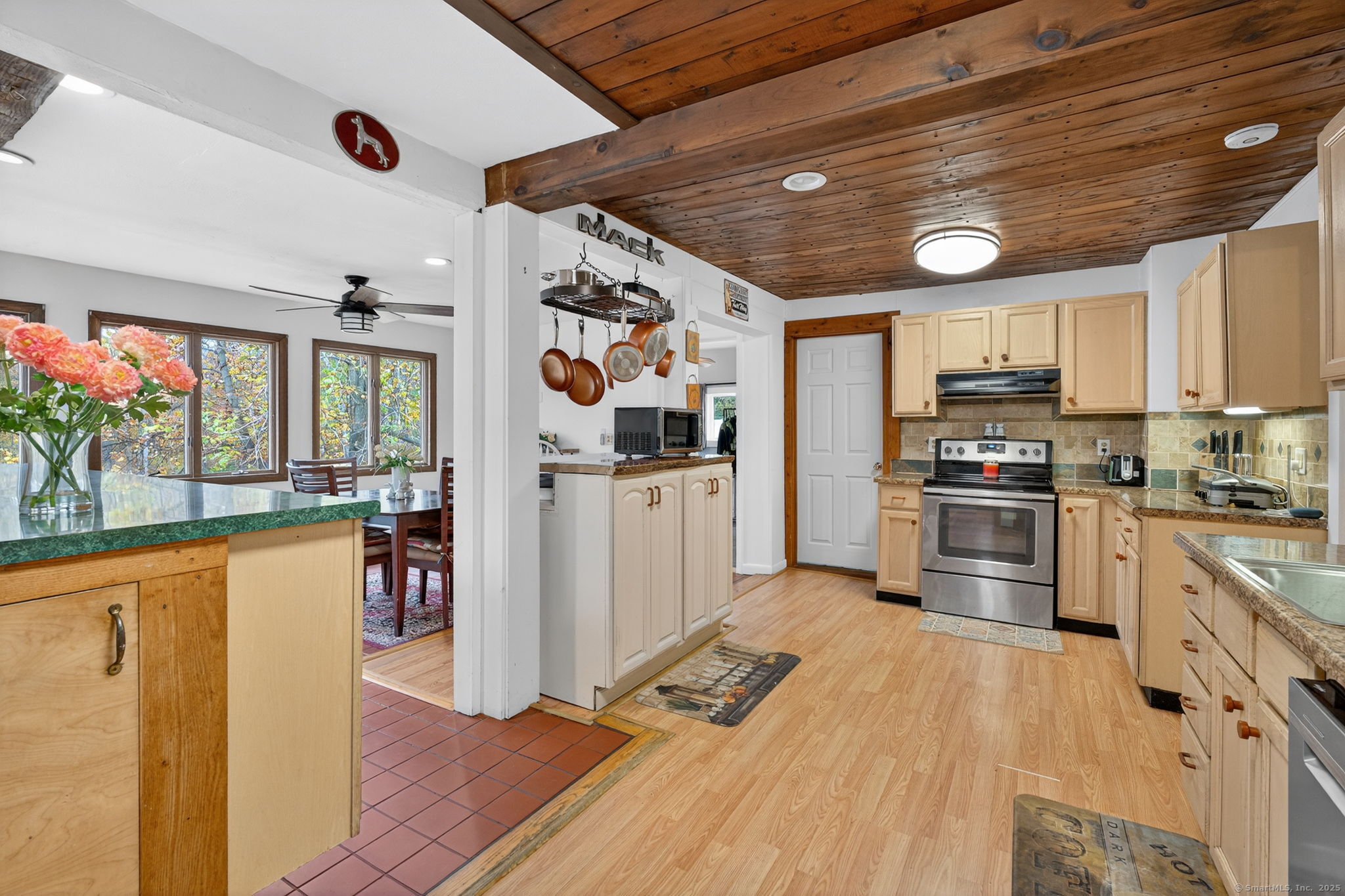 17 Bevin Boulevard East Hampton CT 06424