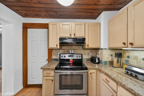 17 Bevin Boulevard East Hampton CT 06424