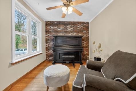 17 Bevin Boulevard East Hampton CT 06424