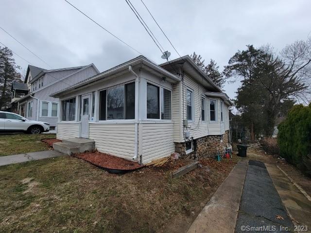 249 Vauxhall Street New London CT 06320
