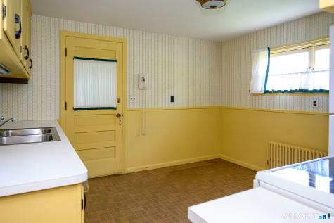10 Country Drive Norwich CT 06360
