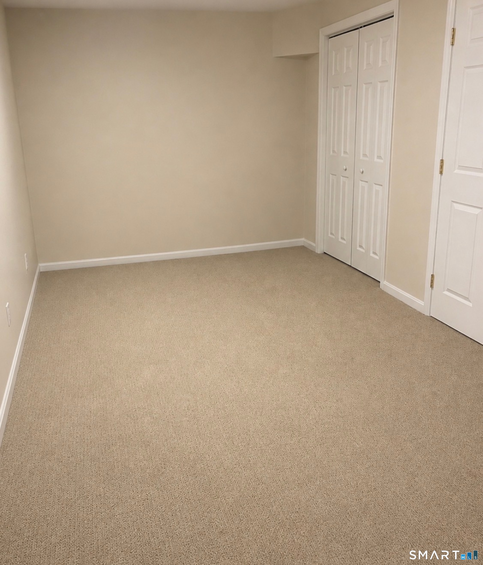 10 Sidney Way Simsbury CT 06070