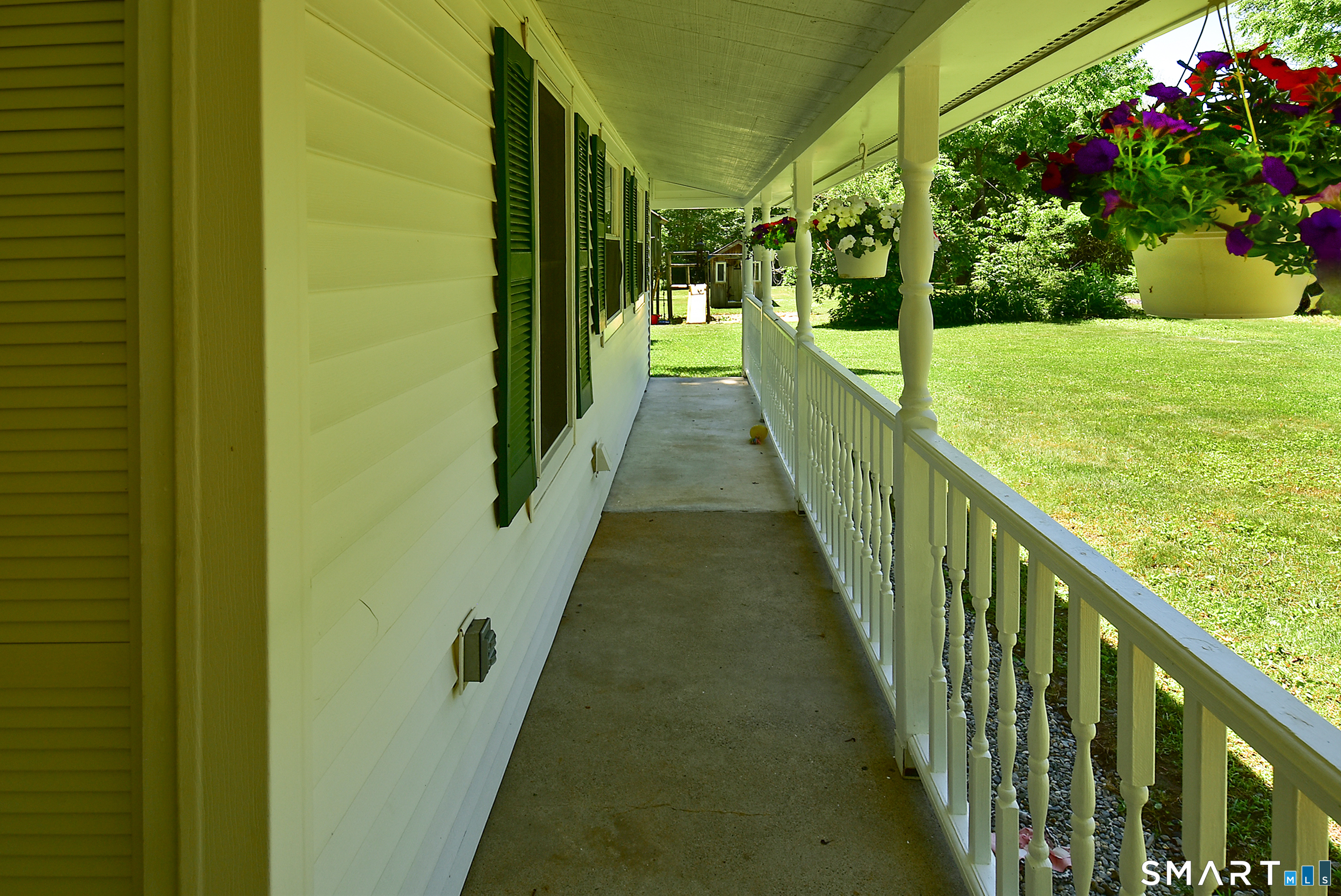 4 Bingham Road Canterbury CT 06331