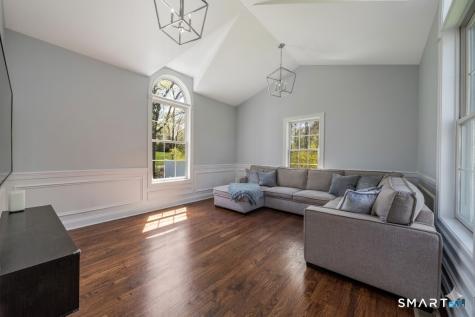 9 Sunset Ridge Drive Guilford CT 06437