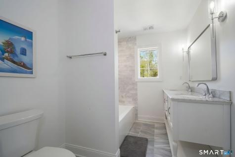 9 Sunset Ridge Drive Guilford CT 06437
