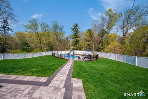 9 Sunset Ridge Drive Guilford CT 06437