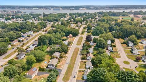 57 Farmington Avenue New London CT 06320