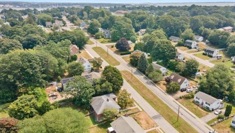 57 Farmington Avenue New London CT 06320