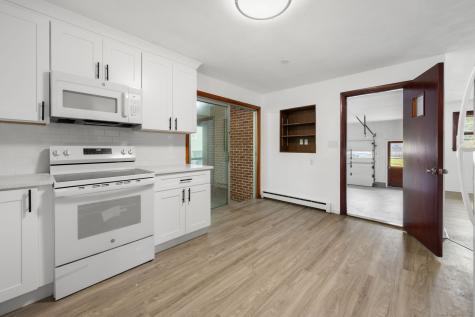 57 Farmington Avenue New London CT 06320