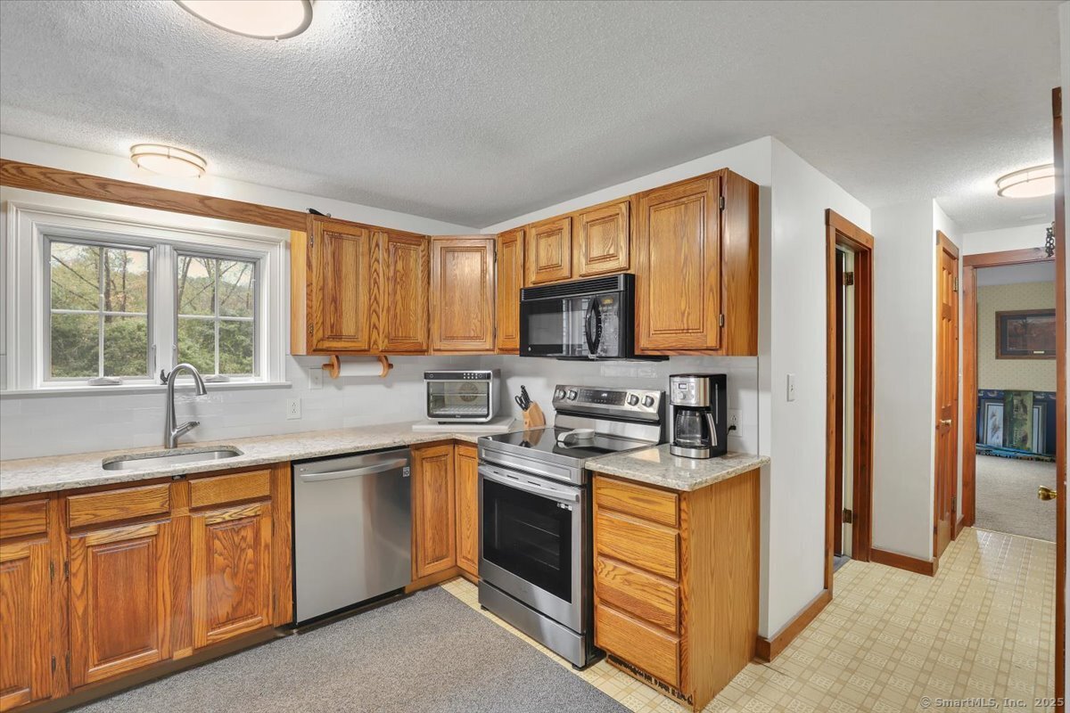 710 Merrow Road Coventry CT 06238