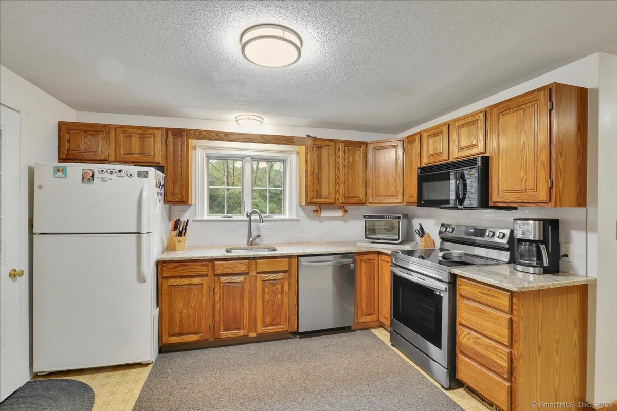 710 Merrow Road Coventry CT 06238