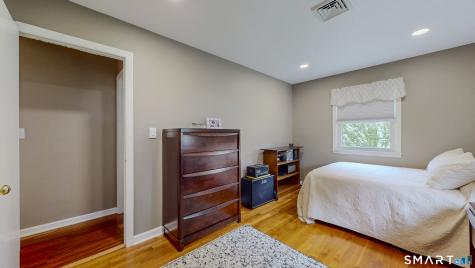 22 Oriole Drive Norwalk CT 06851
