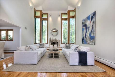 171 Ridge Common Fairfield CT 06824
