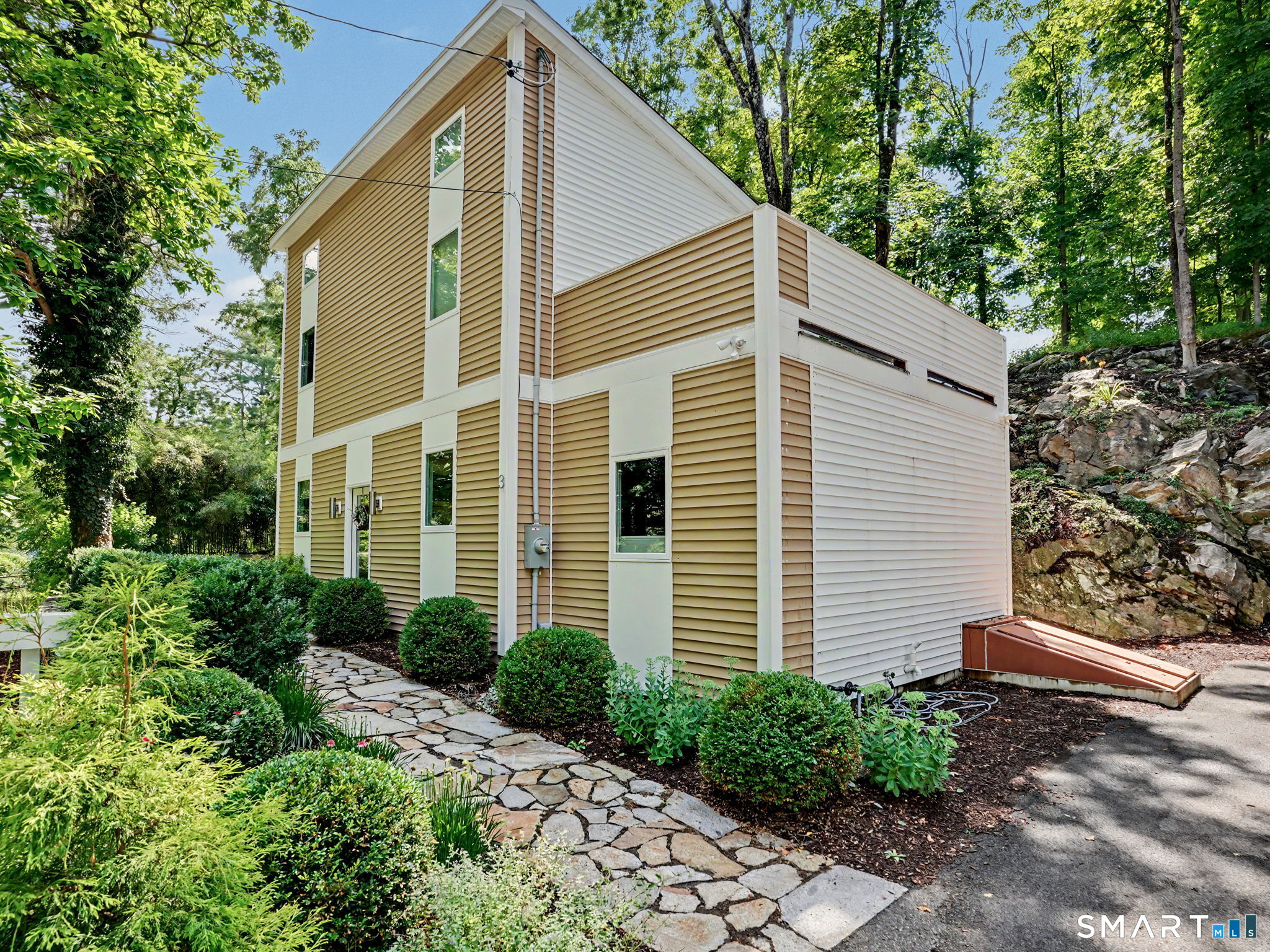 3 Bucks Rock Road New Milford CT 06776