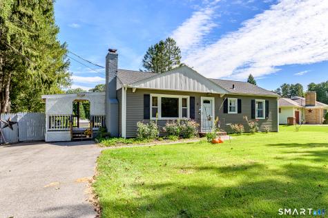 8 Gendron Road Plainfield CT 06354