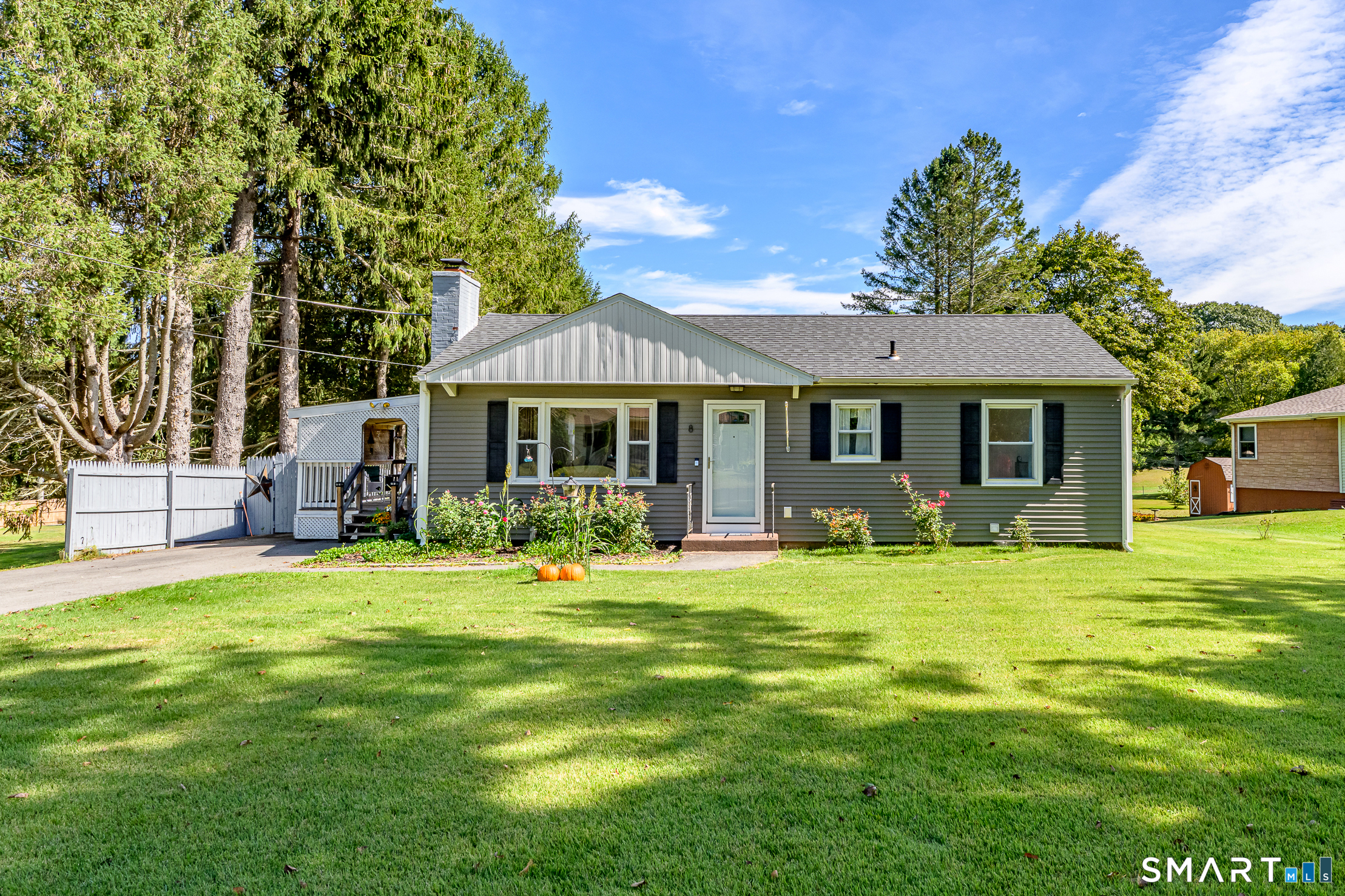 8 Gendron Road Plainfield CT 06354
