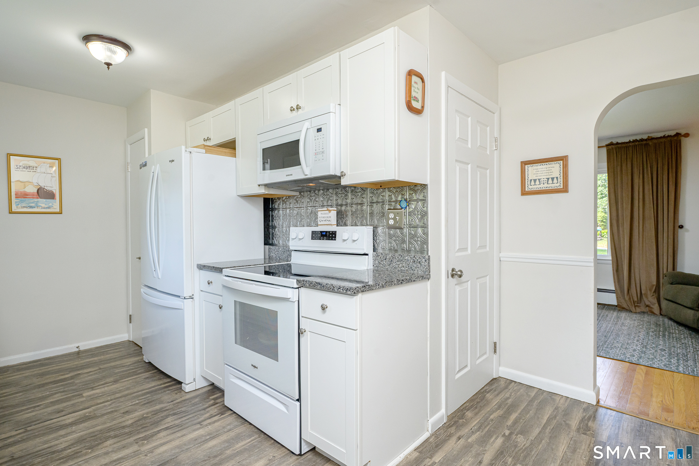 8 Gendron Road Plainfield CT 06354