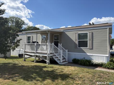 224 Foxon Road North Branford CT 06471