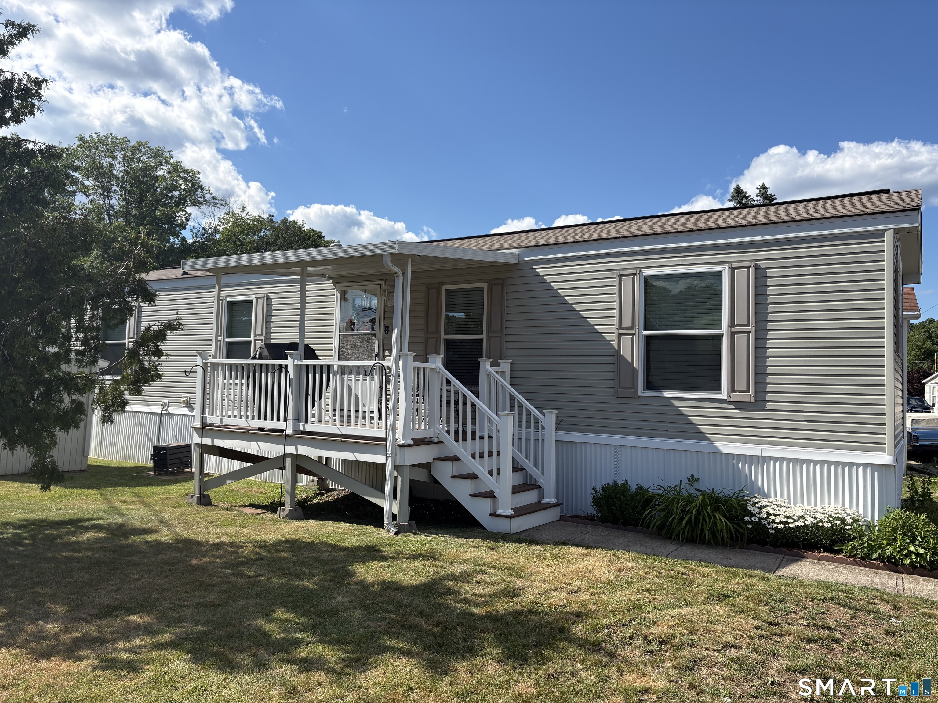 224 Foxon Road North Branford CT 06471