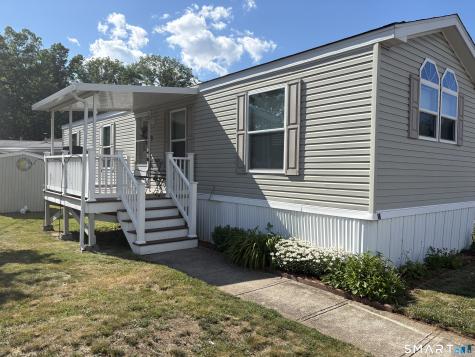 224 Foxon Road North Branford CT 06471
