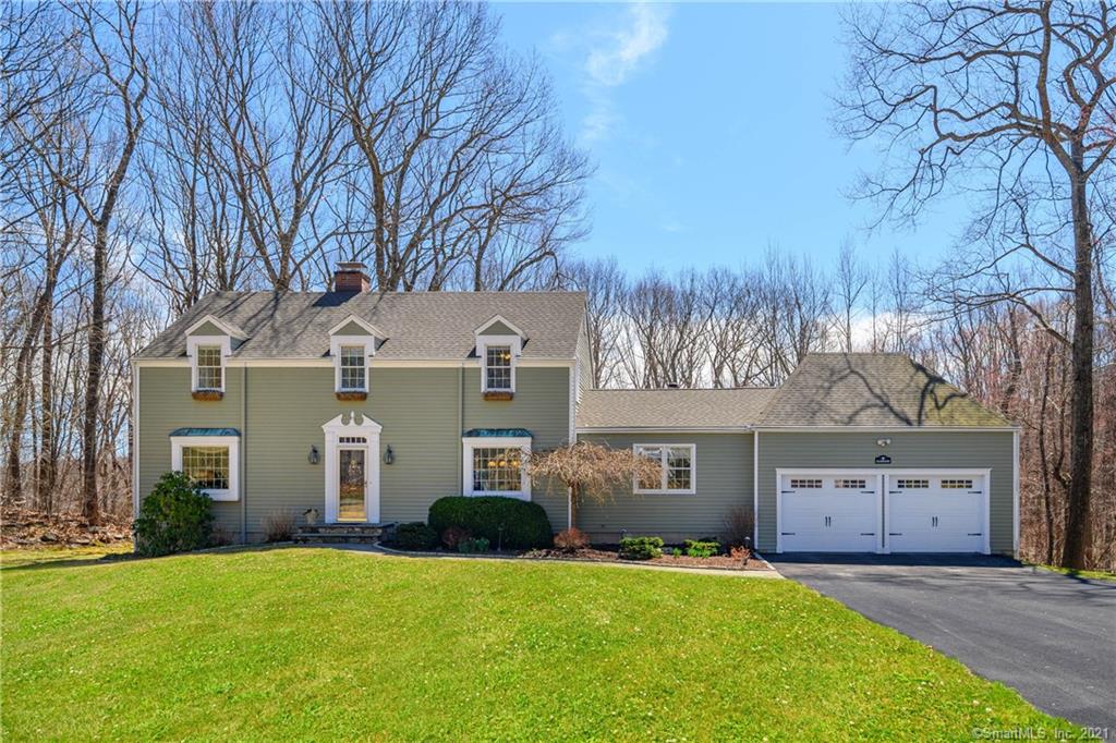 20 North Branch Road Newtown CT 06470