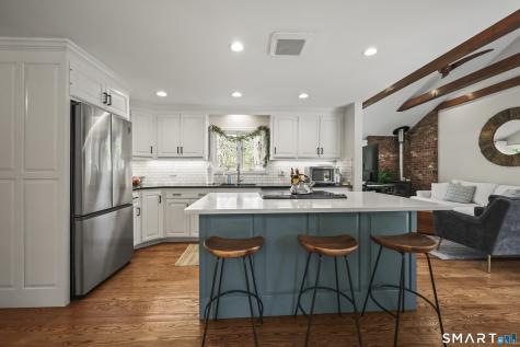 5 Beaverbrook Road Simsbury CT 06092