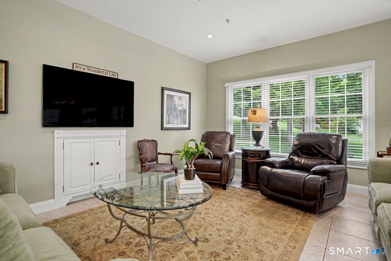 17 Meredith Lane New Milford CT 06776