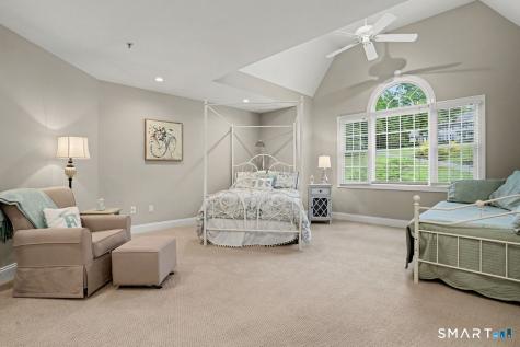 17 Meredith Lane New Milford CT 06776