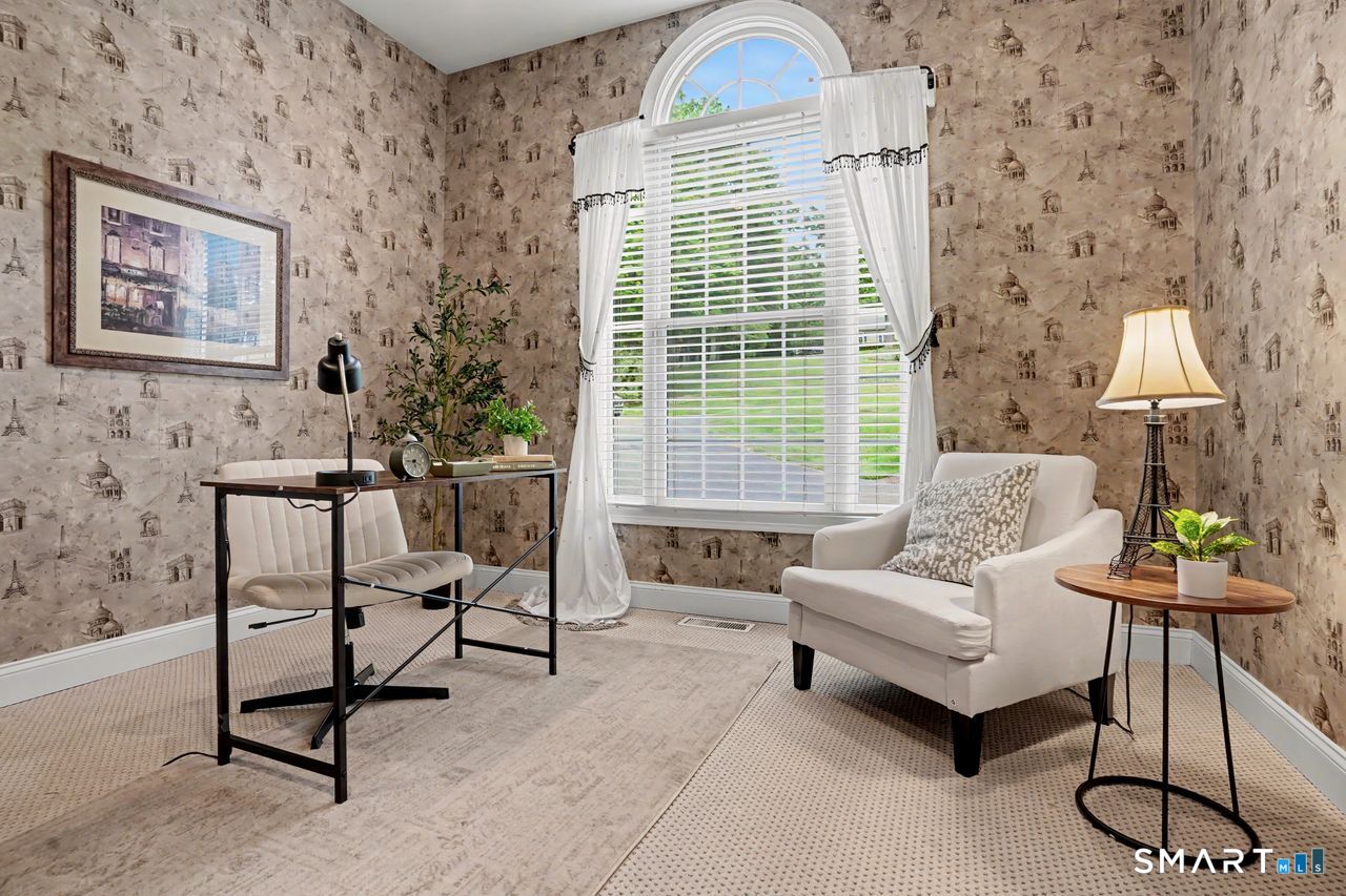 17 Meredith Lane New Milford CT 06776