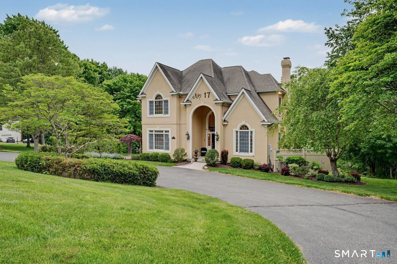 17 Meredith Lane New Milford CT 06776