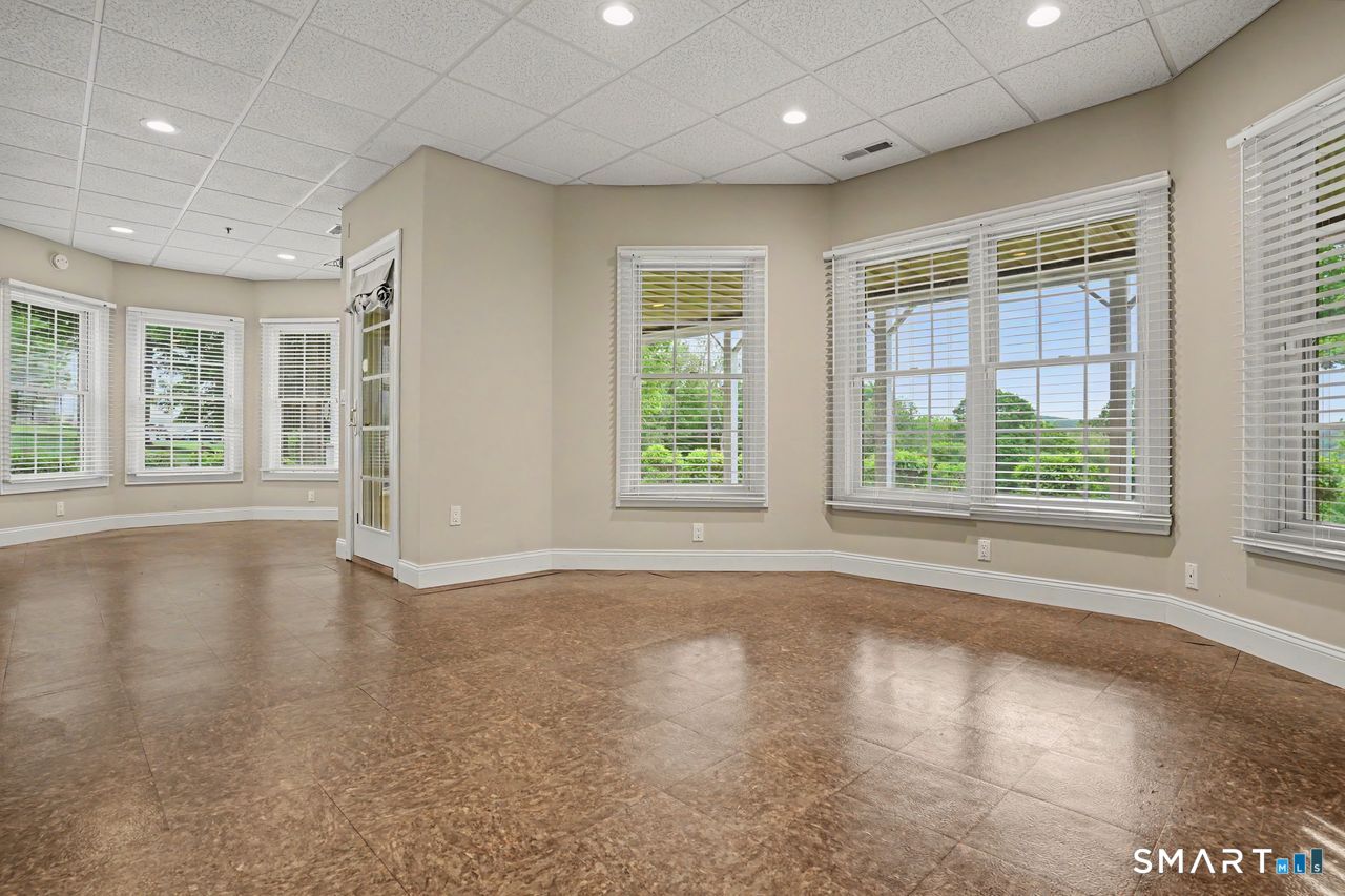 17 Meredith Lane New Milford CT 06776