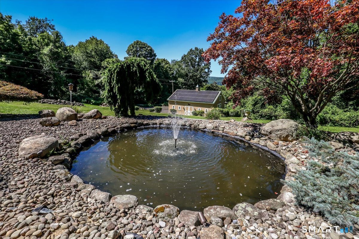 17 Meredith Lane New Milford CT 06776