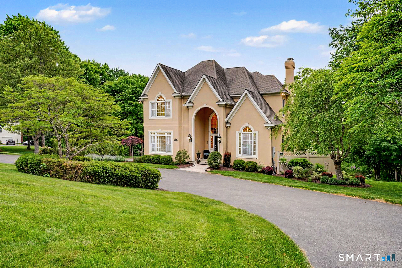 17 Meredith Lane New Milford CT 06776