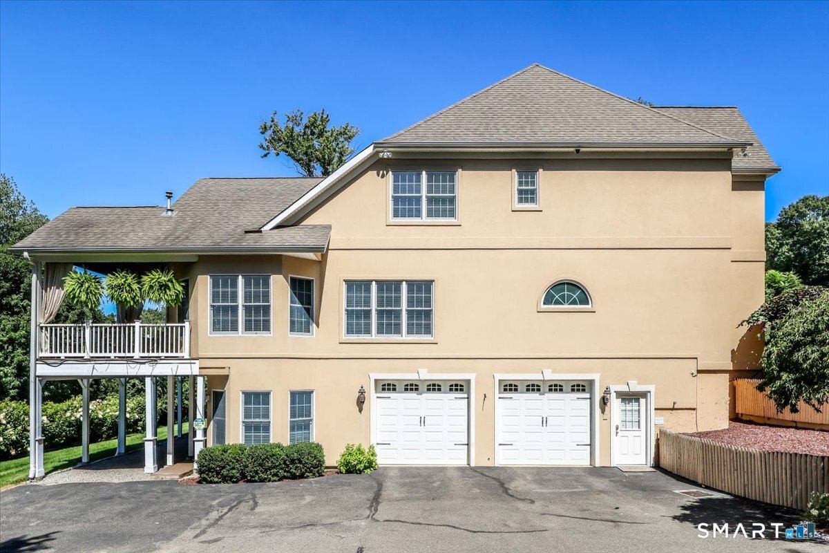 17 Meredith Lane New Milford CT 06776