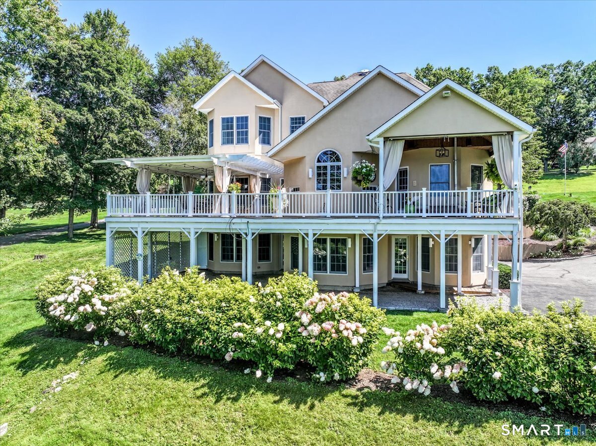 17 Meredith Lane New Milford CT 06776