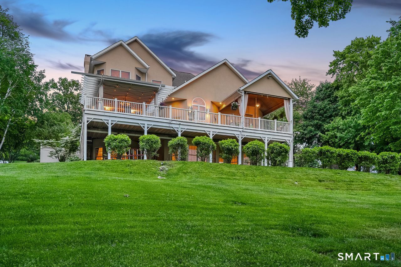 17 Meredith Lane New Milford CT 06776