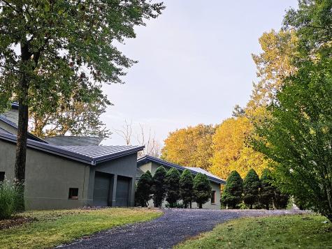 27 Ridge Road Canton CT 06019