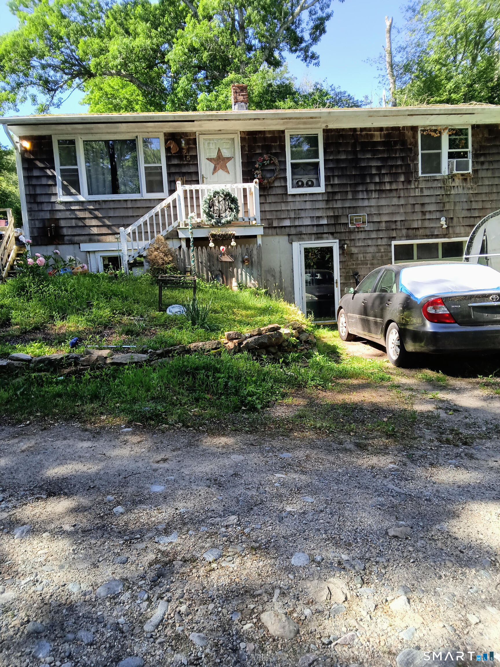 52 Puttker Road North Stonington CT 06359