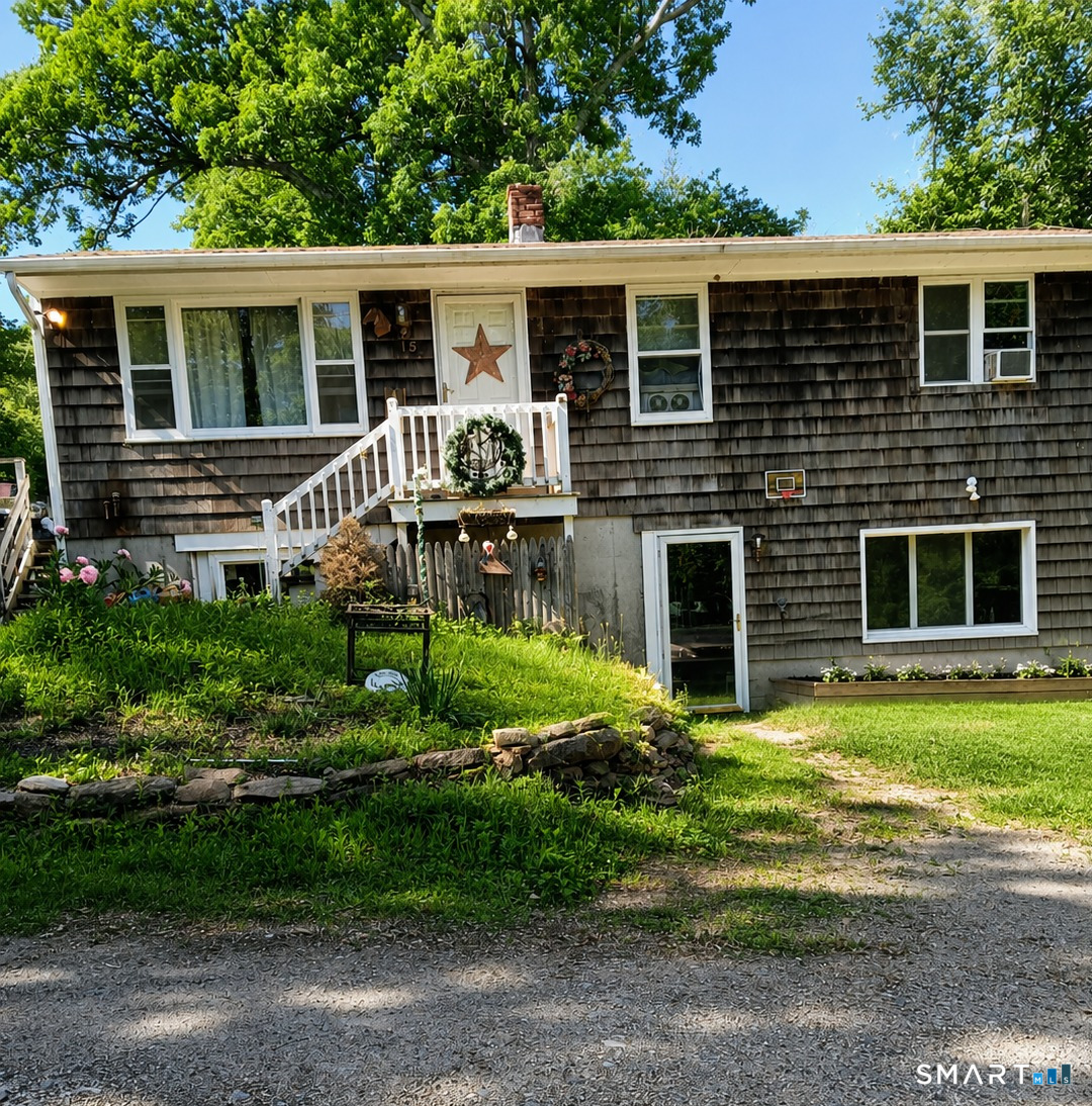 52 Puttker Road North Stonington CT 06359