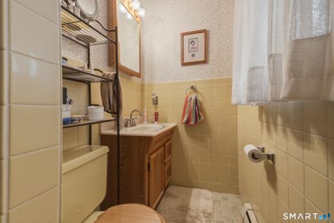 80 Fieldstone Road Waterbury CT 06704