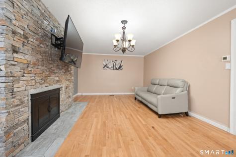 49 Clearfield Road Wethersfield CT 06109
