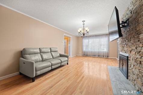 49 Clearfield Road Wethersfield CT 06109