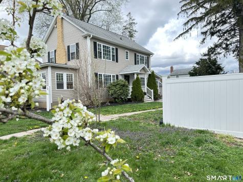 49 Clearfield Road Wethersfield CT 06109