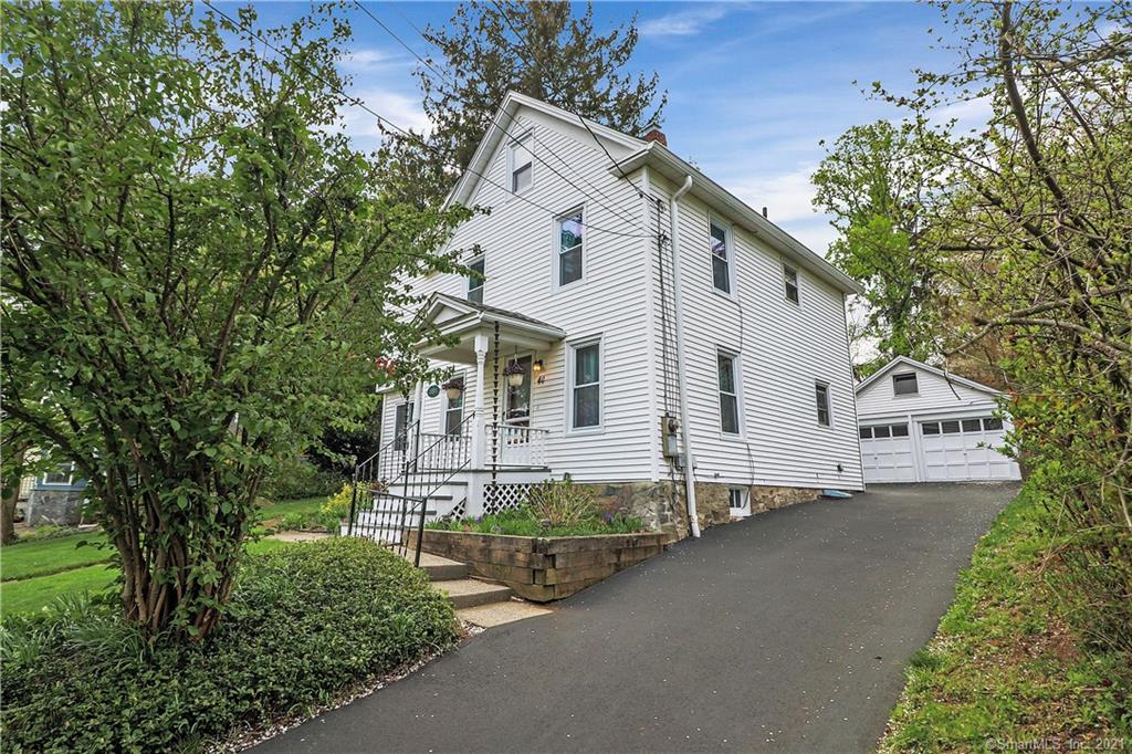 40 Well Avenue Danbury CT 06810