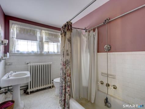 1225 Main Street South Windsor CT 06074